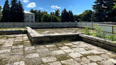 У Сумах почали ремонтувати Театральну площу У Сумах почали ремонтувати Театральну площу