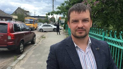 На Житомирщині зоозахисники протестували під судом, де розглядають справу про катування тварин На Житомирщині зоозахисники протестували під судом, де розглядають справу про катування тварин