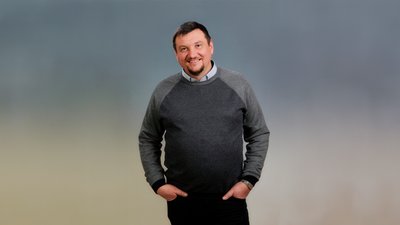 Викладач фізики Національного університету "Чернігівський колегіум" Олег Пустовий Викладач фізики Національного університету "Чернігівський колегіум" Олег Пустовий