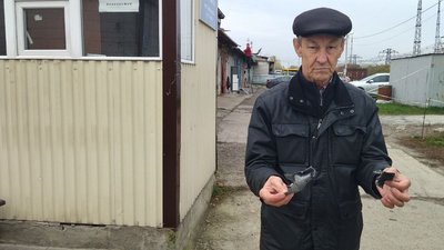 Пошкоджені будинки, авто, гаражі та підприємство: наслідки ракетного обстрілу в Луцьку Пошкоджені будинки, авто, гаражі та підприємство: наслідки ракетного обстрілу в Луцьку