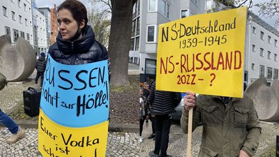 Харків'яни у Ганновері приєдналися до акції проти вторгнення Росії в Україну Харків'яни у Ганновері приєдналися до акції проти вторгнення Росії в Україну