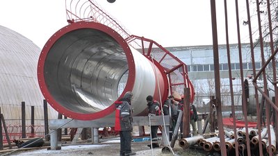 Діаметр нової труби - 2,5 метри Діаметр нової труби - 2,5 метри