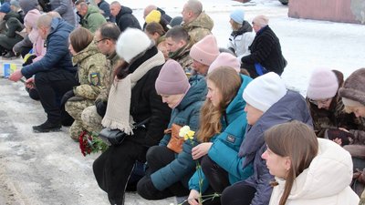 На Черкащині поховали загиблого героя Антона Кузьменка На Черкащині поховали загиблого героя Антона Кузьменка