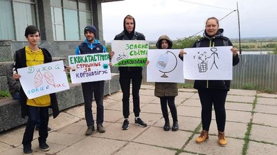 Херсонці вийшли на марш, щоб привернути увагу до захисту екології