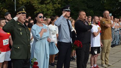 В Одесі стартував легкоатлетичний забіг в пам'ять про загиблих захисників України