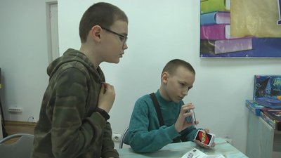 У Луцьку переселенці навчають дітей мистецтву фотографії, медіа та фінансовій грамотності У Луцьку переселенці навчають дітей мистецтву фотографії, медіа та фінансовій грамотності