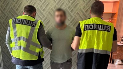 Затриманий іноземець у Києві за розбійний напад на перехожого