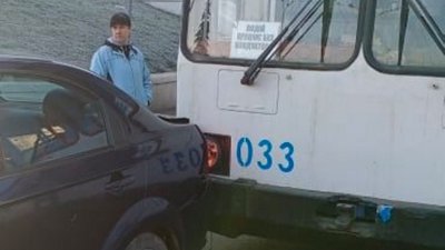 Аварія з тролейбусом сталася у Сумах