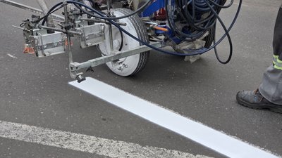 Скільки коштує оновлення розмітки та встановлення дорожніх знаків у Миколаєві Скільки коштує оновлення розмітки та встановлення дорожніх знаків у Миколаєві