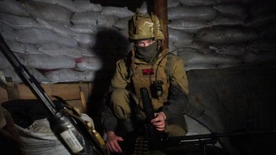 "Якщо ми не переможемо, України більше не буде". Монологи військових із передової "Якщо ми не переможемо, України більше не буде". Монологи військових із передової