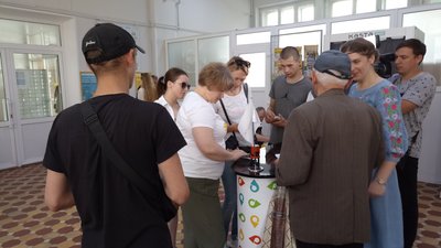 Продаж марки "Українська мрія" розпочали у всіх відділеннях "Укрпошти" у Житомирі Продаж марки "Українська мрія" розпочали у всіх відділеннях "Укрпошти" у Житомирі