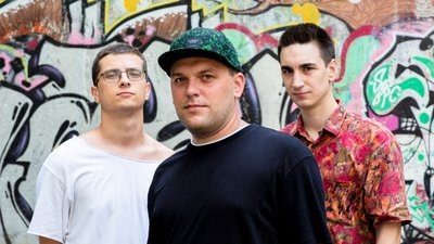 Квіткіс: "Інді-музика асоціюється з чимось вдумливим, а ми психопати"