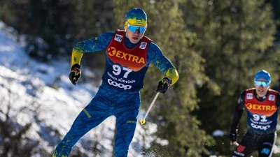 Денис Мухотінов, український лижник у спринті Тур де Скі 2024/25.