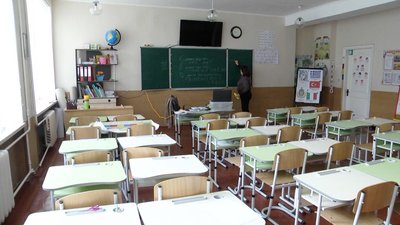 Бердичівські школярі через хворобу перейшли на дистанційне навчання Бердичівські школярі через хворобу перейшли на дистанційне навчання