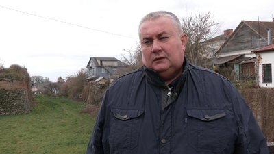 На Рівненщині забудовують національну пам'ятку. У ДАБІ кажуть – руки зв'язані На Рівненщині забудовують національну пам'ятку. У ДАБІ кажуть – руки зв'язані