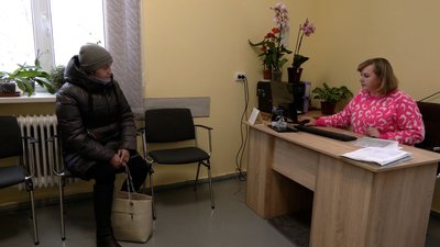 За паспортом не їхати у Мену чи Корюківку: за бюджетні та донорські гроші у Сосниці відновили міграційну службу і РАЦС
