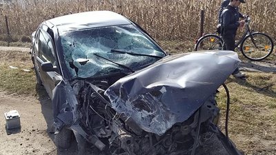 На Рівненщині у ДТП загинув скутерист. Водійка авто у лікарні - поліція На Рівненщині у ДТП загинув скутерист. Водійка авто у лікарні - поліція