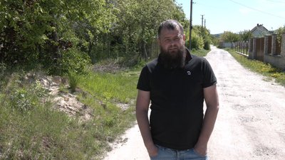 Житель села Білокриниця Віталій Чугалінський Житель села Білокриниця Віталій Чугалінський