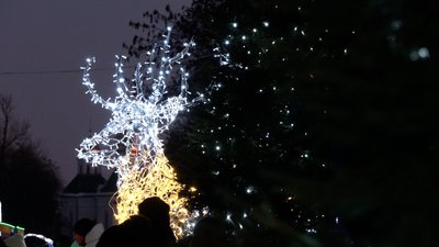 Скільки грошей на святкування Нового року витратили у найбільших містах Чернігівщини Скільки грошей на святкування Нового року витратили у найбільших містах Чернігівщини