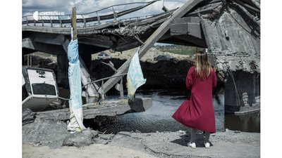 "Падаю біля "швидкої", на колінах повзу у підвал" — історія лікарки з Києва "Падаю біля "швидкої", на колінах повзу у підвал" — історія лікарки з Києва