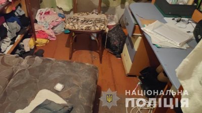 Впустила на асфальт: соцслужба у Харкові проситиме забрати однорічну доньку у матері Впустила на асфальт: соцслужба у Харкові проситиме забрати однорічну доньку у матері