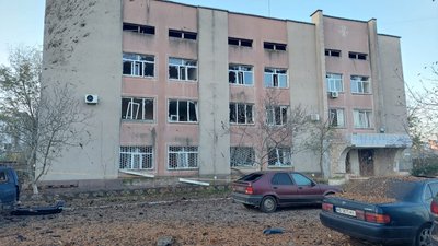 Російська армія обстріляла один з районів Миколаєва ракетами типу С-300 Російська армія обстріляла один з районів Миколаєва ракетами типу С-300