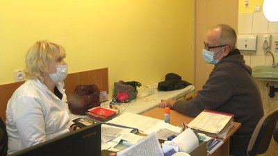 Вакцинація проти COVID-19 і цукровий діабет: як щеплюють волинян із хронічними захворюваннями Вакцинація проти COVID-19 і цукровий діабет: як щеплюють волинян із хронічними захворюваннями