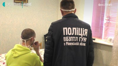 Зі 145-ти людей, яких утримували у "реабілітаційних" центрах, 90 визнані потерпілими , – поліція Зі 145-ти людей, яких утримували у "реабілітаційних" центрах, 90 визнані потерпілими , – поліція