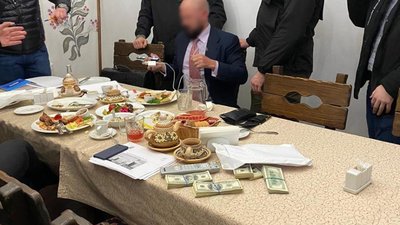 5 мільйонів доларів за посаду директора Одеського припортового заводу 5 мільйонів доларів за посаду директора Одеського припортового заводу