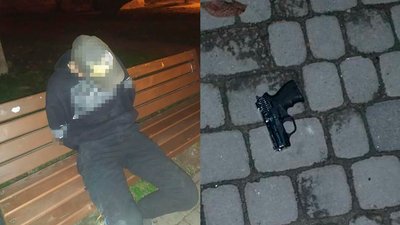 Франківські патрульні затримали чоловіка, який стріляв посеред вулиці