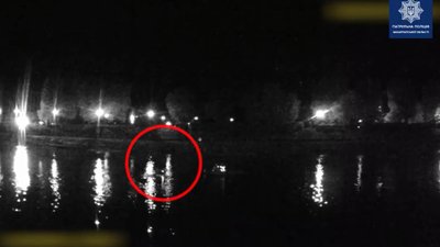 Чоловік під час втечі від патрульних в Ужгороді стрибнув із мосту