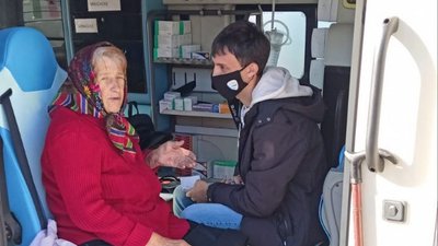 "Декому просто треба виговоритись" — сімейний лікар з Херсона про спілкування з пацієнтами