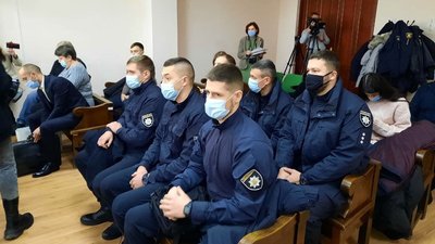 Розгляд справи патрульних поліцейських в Тернополі: що відомо Розгляд справи патрульних поліцейських в Тернополі: що відомо