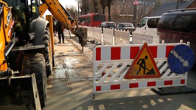 У Житомирі на вулиці Східній прорвало колектор – ремонт триватиме тиждень У Житомирі на вулиці Східній прорвало колектор – ремонт триватиме тиждень