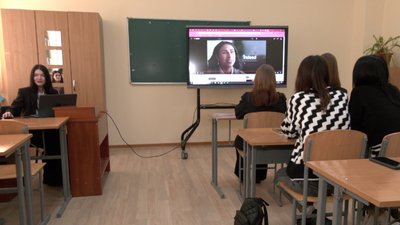 "Вчитись тепер цікавіше". Як на Буковині використовують штучний інтелект "Вчитись тепер цікавіше". Як на Буковині використовують штучний інтелект