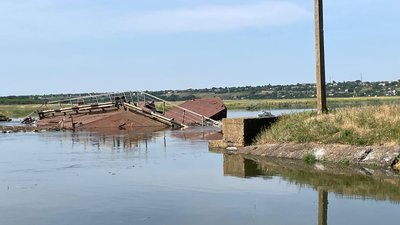 Підняття рівня води на Миколаївщині пошкоджує мости Підняття рівня води на Миколаївщині пошкоджує мости