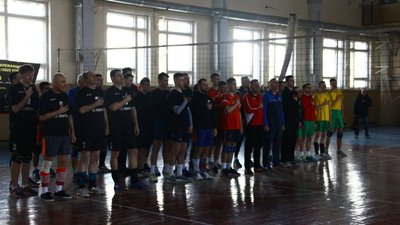 На Тернопільщині під час благодійного турніру збирали гроші для батальйону Арсена Дмитрика На Тернопільщині під час благодійного турніру збирали гроші для батальйону Арсена Дмитрика
