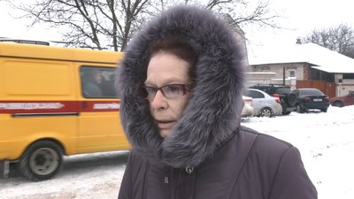 "Йшла у самій сороці, без шкарпеток". Сусіди розповіли, що скаржились до поліції на пансіонат "Йшла у самій сороці, без шкарпеток". Сусіди розповіли, що скаржились до поліції на пансіонат