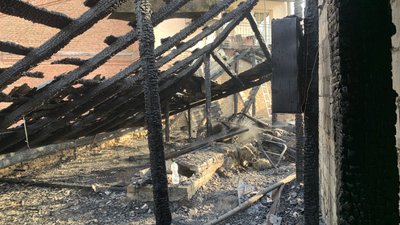 Біля Майдану сталася пожежа у житловому будинку, площа займання – 150 метрів Біля Майдану сталася пожежа у житловому будинку, площа займання – 150 метрів