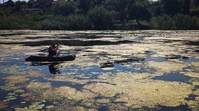 Рятувальник на човні