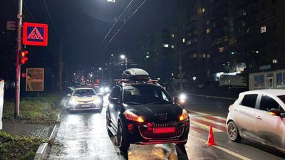 ДТП по вулиці Панаса Мирного, де водій наїхав на пішохідку