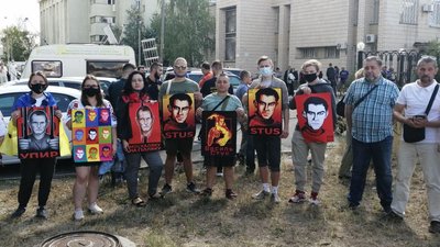 Книга про Василя Стуса. Суд призначив дебати Медведчука з Кіпіані на вересень