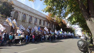 У Києві представники бізнесу протестують проти запровадження касових апаратів