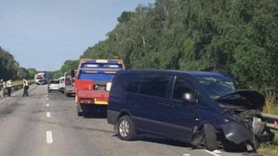 ДТП у Ніжинському районі: одна людина загинула, троє отримали травми ДТП у Ніжинському районі: одна людина загинула, троє отримали травми