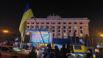 "На їх прикладі виростатиме нове покоління": у центрі Харкова — концерт пам'яті Дідика "На їх прикладі виростатиме нове покоління": у центрі Харкова — концерт пам'яті Дідика