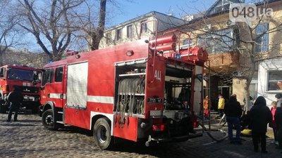 Рятувальники ліквідували пожежу в центрі Одеси