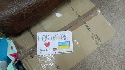 Дев’ятеро друзів з Дніпра заснували волонтерську організацію для допомоги армії та переселенцям Дев’ятеро друзів з Дніпра заснували волонтерську організацію для допомоги армії та переселенцям