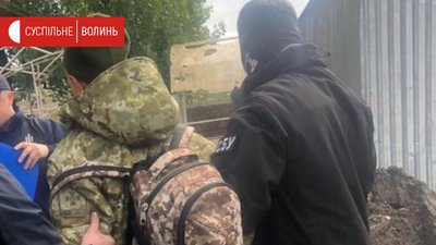 Волинського прикордонника затримали на хабарі Волинського прикордонника затримали на хабарі