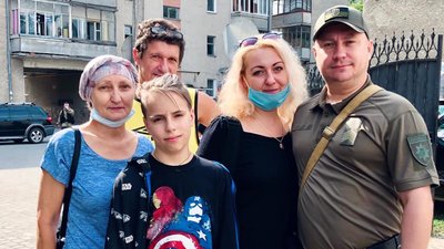 Прикарпатські поліцейські поїхали у зону проведення ООС Прикарпатські поліцейські поїхали у зону проведення ООС