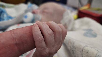 Одна із донечок Марії Гнатюк після народження Одна із донечок Марії Гнатюк після народження